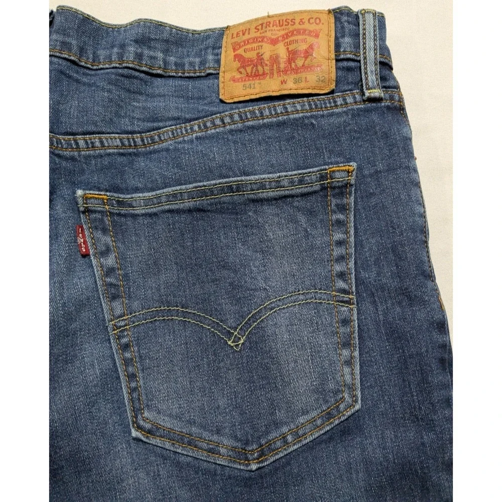 LEVIS 541‎ ATHLETIC TAPER Men 36 (Actual 38x31) Stretch Denim Jeans